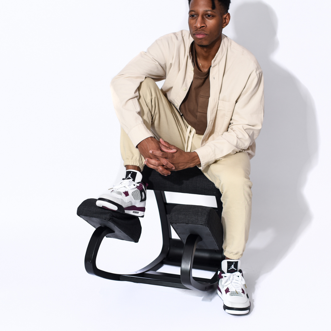 The Austin Kneeling Chair: Version Black. - Sleekform Furniture