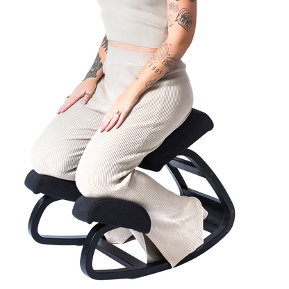 Are Kneeling Chairs Good For Pregnant People? – Sleekform Furniture